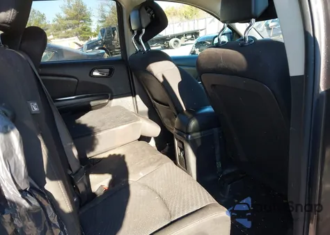 2017 Dodge Journey Sxt z USA, uszkodzony, nr VIN 3C4PDCBG7HT531354